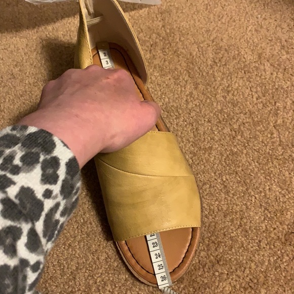 Mustard Walk Together Flats - Lotus-01 - Picture 8 of 10